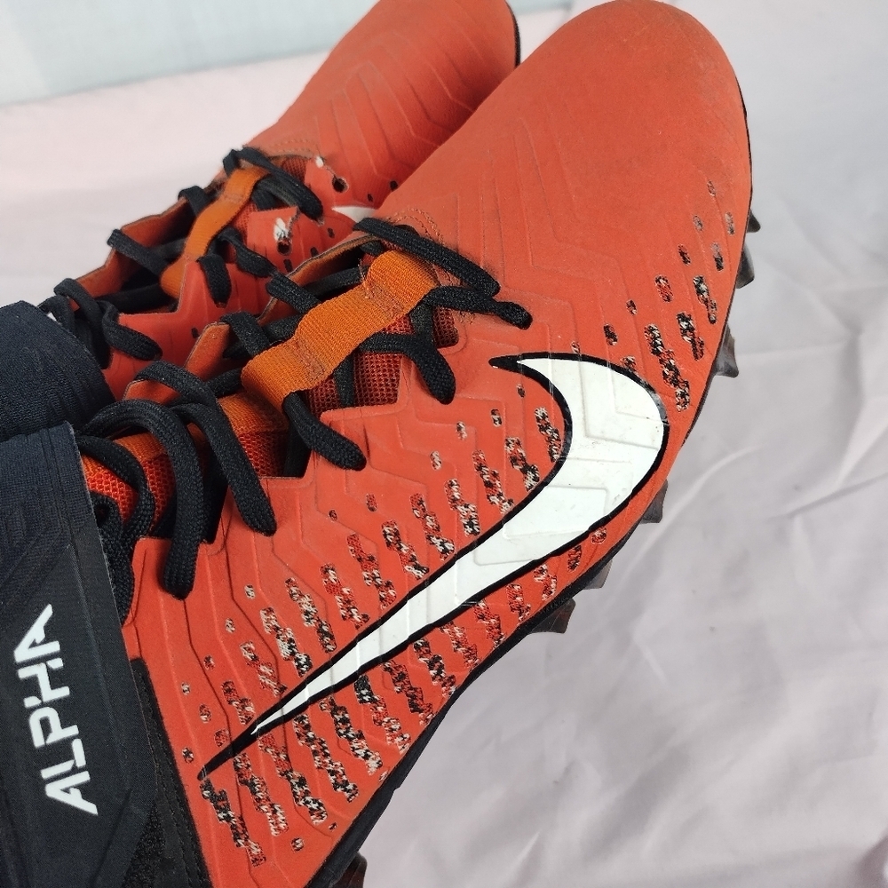 Nike Men's 9.5 Alpha Menace Pro 2 Mid Football Cleats Orange AQ3209-801 - Picture 6 of 13